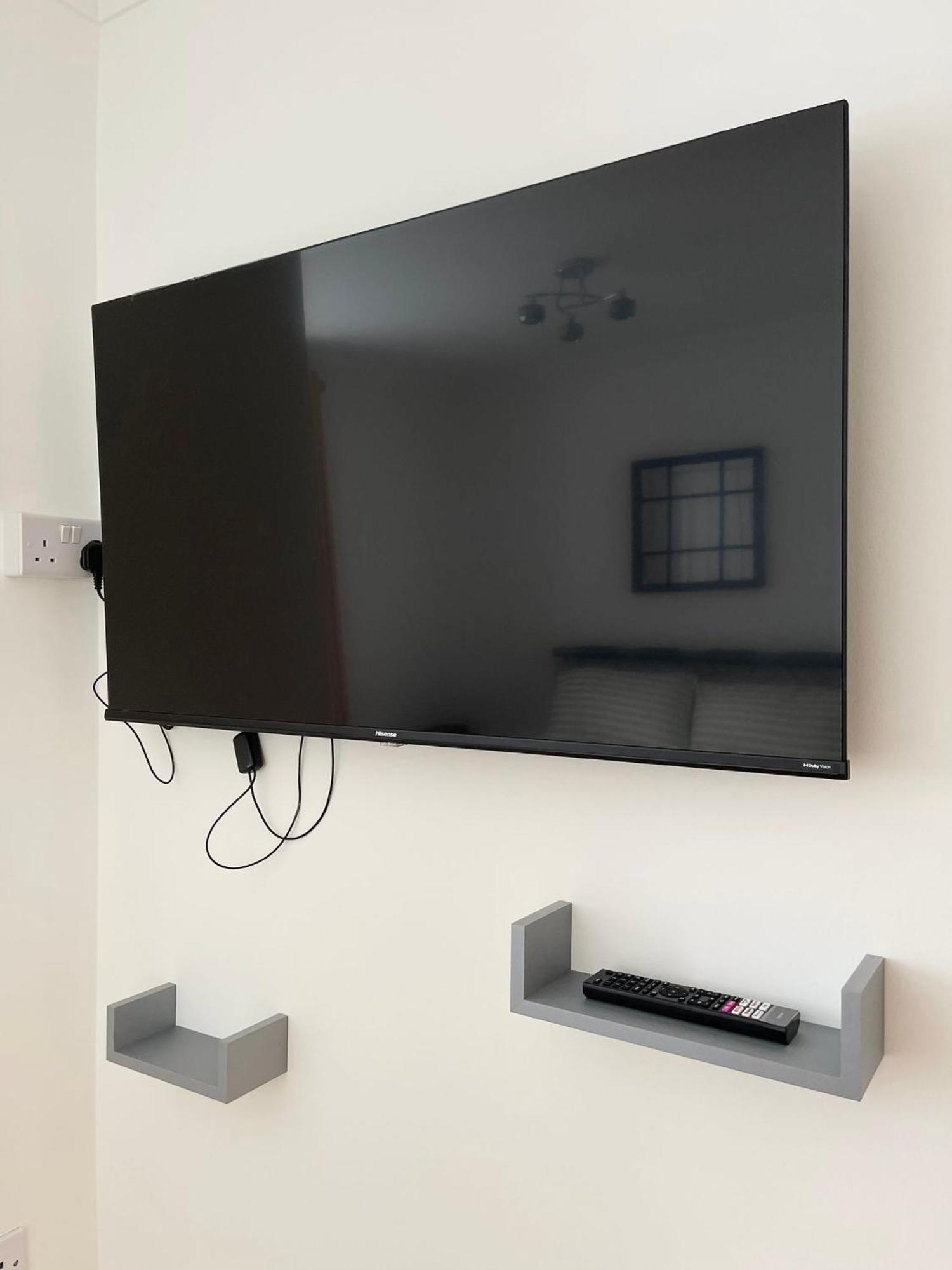 Eldridge Court Apartment Dagenham Bagian luar foto