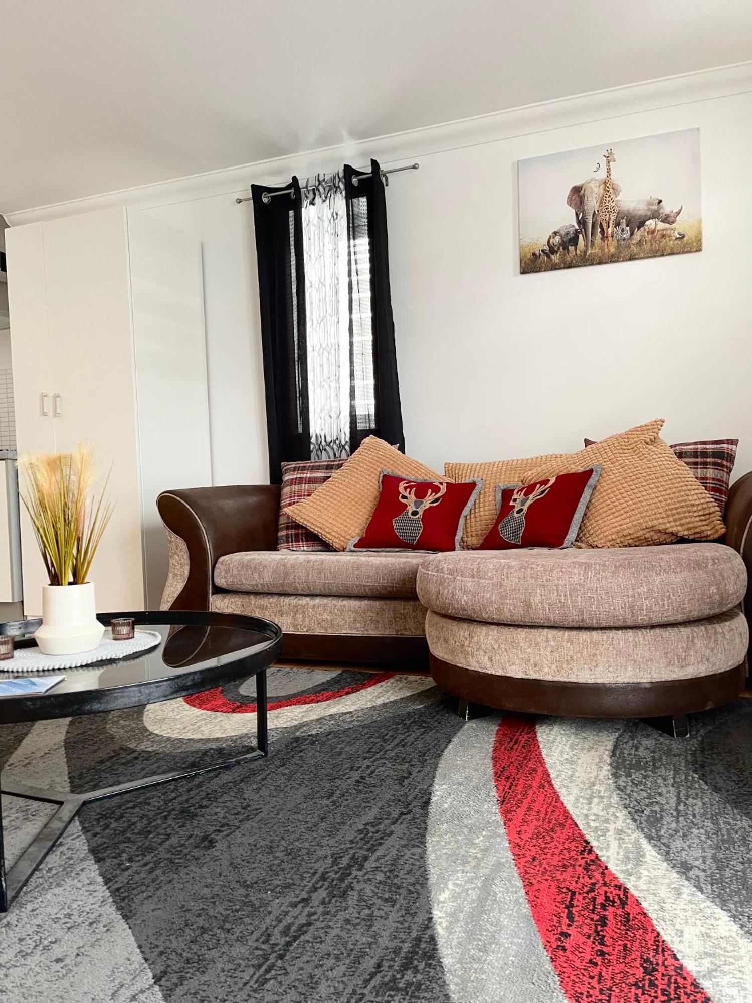 Eldridge Court Apartment Dagenham Bagian luar foto